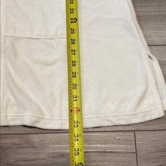 Disney Parks Youth XL Mickey Mouse White Hooded Terrycloth Zip Up Swim Coverup - Picture 8 of 8